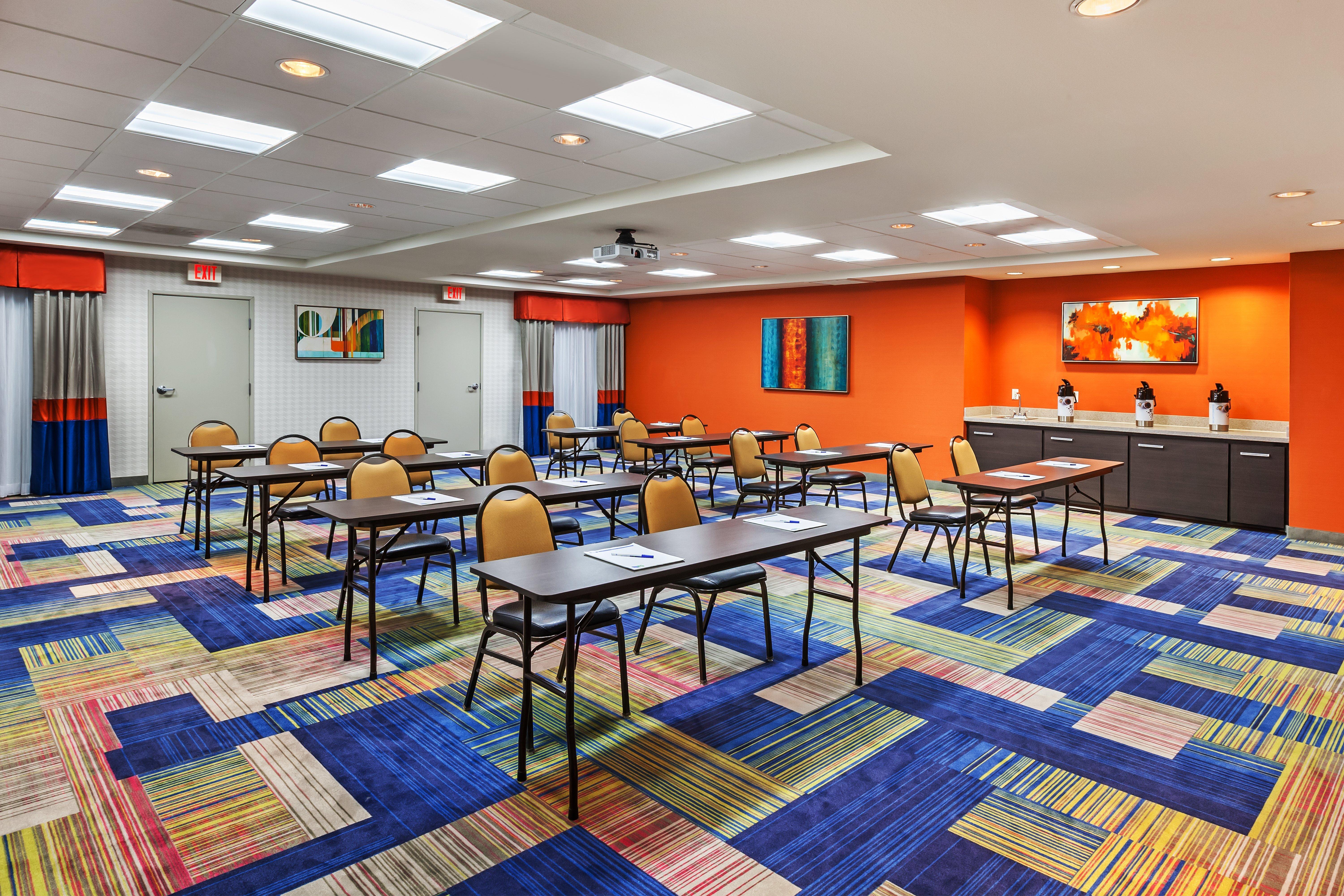 Holiday Inn Express & Suites Houston East By Ihg Luaran gambar