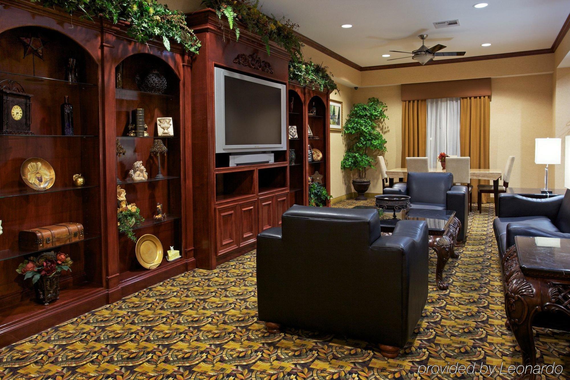 Holiday Inn Express & Suites Houston East By Ihg Dalaman gambar