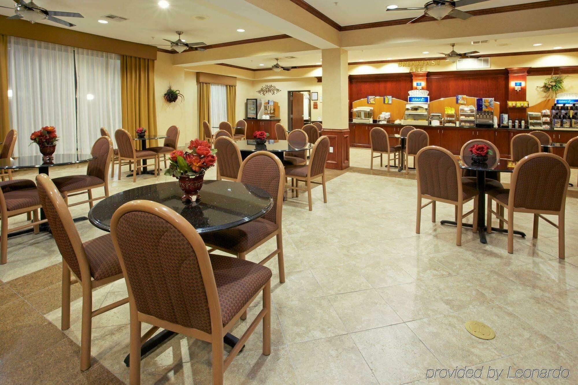 Holiday Inn Express & Suites Houston East By Ihg Luaran gambar